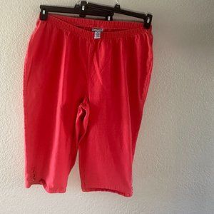 Catherines Everyday Fit Capri with Flat front & Elastic Waist Size 2X (22-24W)